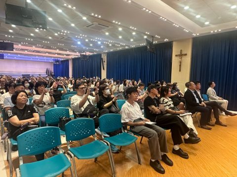 英國劍橋夏令營講座圓滿舉行 - 2